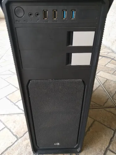 PC I7 8700+ Asus Rog Strix Z370-H Gaming +16GB G.SKILL Trident Z + Corsair HX750i Platinum
