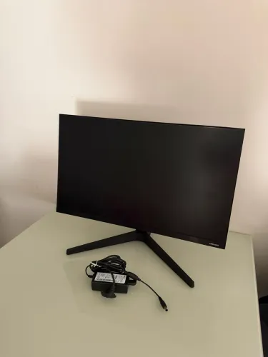 Monitor Gamer Samsung 24" FHD 75Hz HDMI VGA Freesync - Série T350