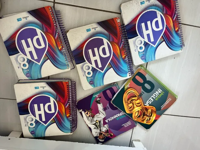 Livros PH 8° ano