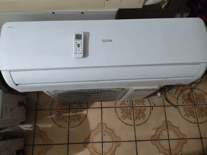 Ar condicionado Elgin 24000BTUS instalação inclusa.