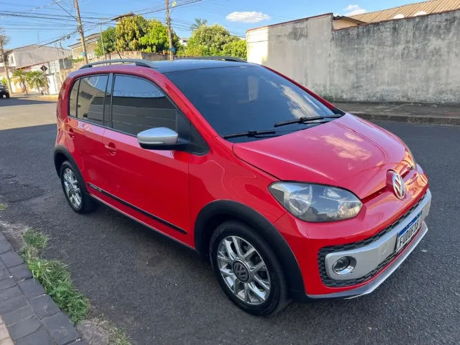 Volkswagen Up! Cross 1.0 TSI Total Flex 12V 5P 2016