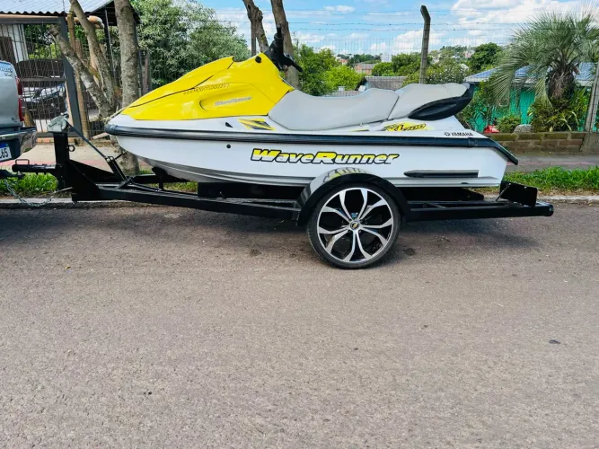 Jet ski Yamaha 700CC