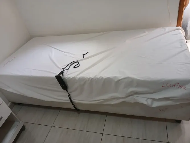 Cama motorizada pilati