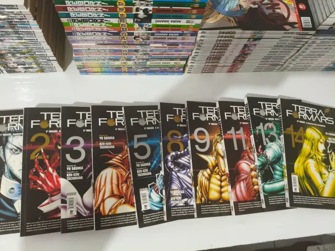 Mangá Terra Formars (10 livros)