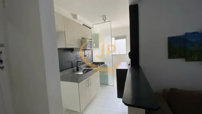 Apto semi mobiliado à 1 min. do Campolim/ 2 Dorm./ Lazer completo/ Só 210 mil