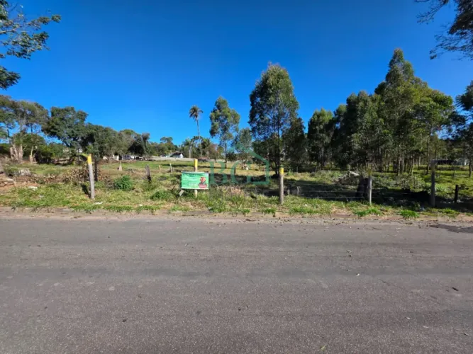 Excelente terreno de 3.000m² á venda no bairro Chácara Poços de Caldas MG.
