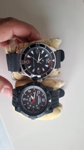Relógios TIMEX e Tommy Hilfiger