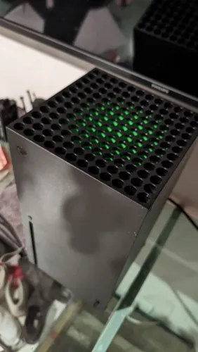 Xbox séries x 1tb troco por placa de vídeo de igual ou menor valor