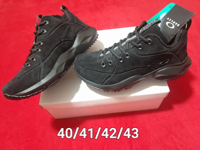 Tenis OAKLEY FLAK ll SNKR tamanhos 40/41/42/43