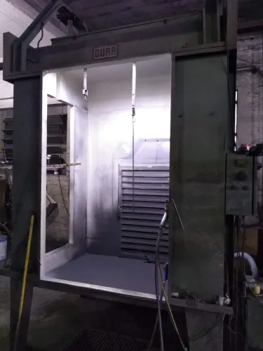 Cabine de pintura eletrostática marca Durr completa mais estufa e compressor