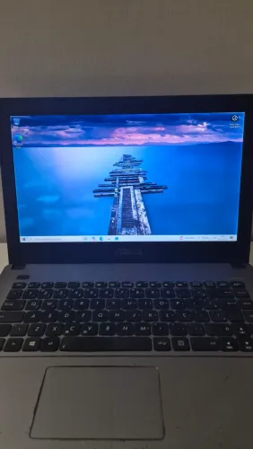 Notebook Asus i7 8GB RAM 128GB SSD