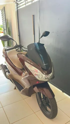 HONDA PCX 2017 SUPER CONSERVADA - MOTO DE MULHER