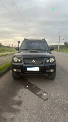 Vendo esse tanque de guerra 4x4