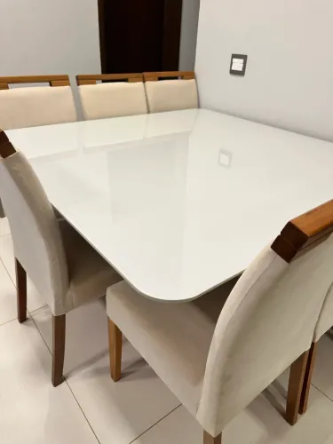 Oportunidade! Mesa de Jantar 8 cadeiras