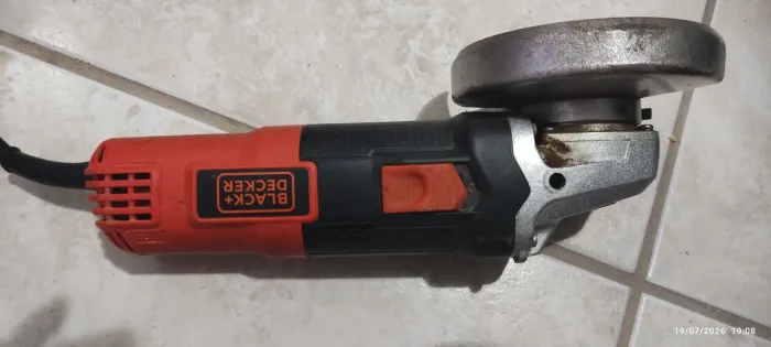 Esmerilhadeira Black+Decker original
