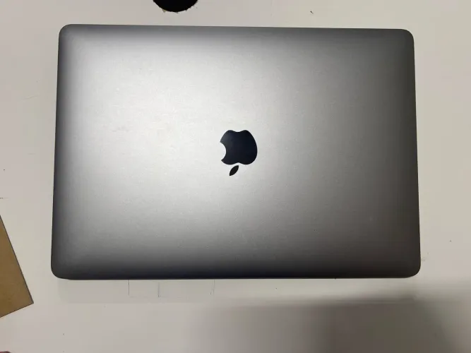 MACBOOK PRO 13
