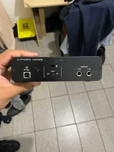 Behringer U-Phoria Umc22