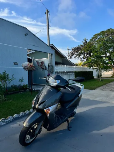 VENDO HONDA LEAD 110