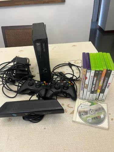 Xbox 360 SLIM PERFEITO ESTADO