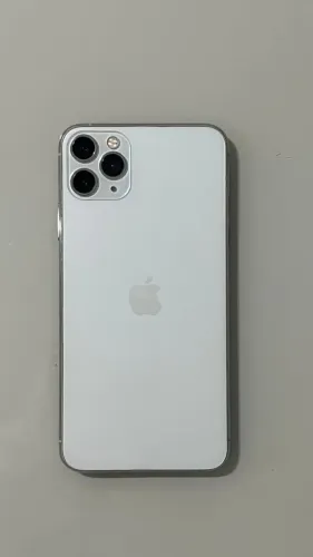 Troco iPhone 11 Pro Max