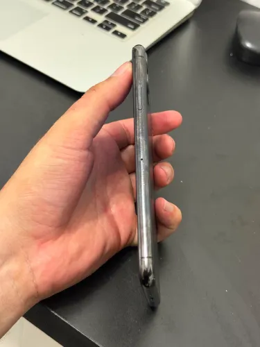 Vendo ou troco IPhone 11 Pro Max 256gb