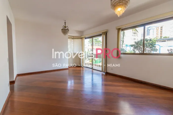 Apartamento com 3 dormitórios na Vila Clementino