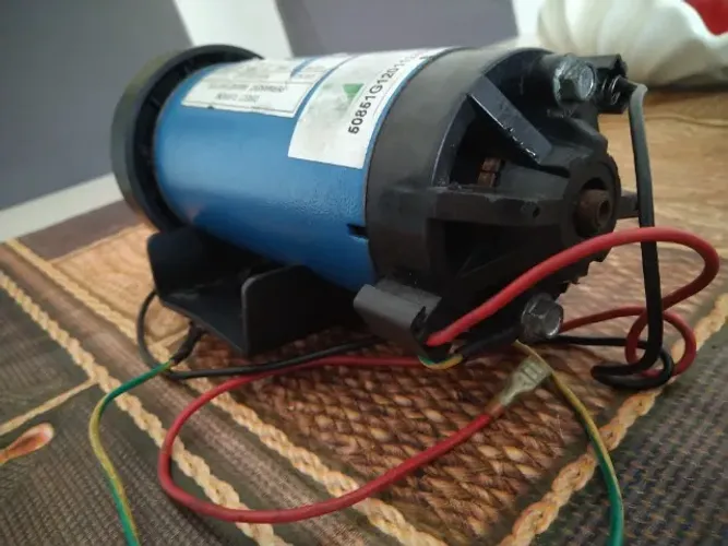 Motor de Esteira Genis GT500 MH50851G1 115V 0,75HP Original