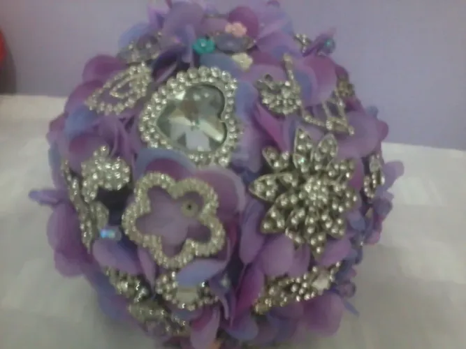 Buque de broches