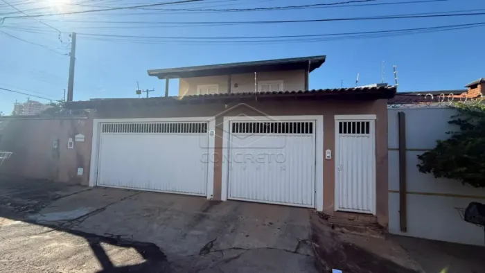 Sobrado 4 quartos em localização privilegiada no Terra Branca.