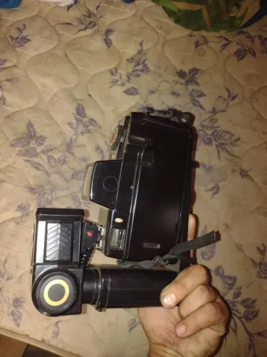 Camera fotográfica usada antiga