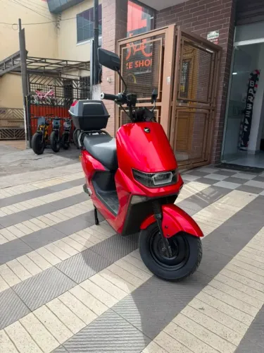 SCOOTER ELÉTRICA NXT KAY 1000W - Com Tela CarPlay/Android Auto + Baú