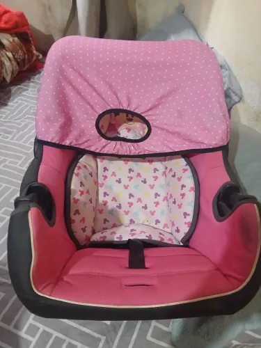 Bebê conforto seminovo