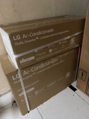 Ar condicionado lg dual inverter 9mil btus lacrado sem uso