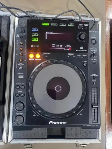 CDJ 900 e DJM 900 STR PIONNER