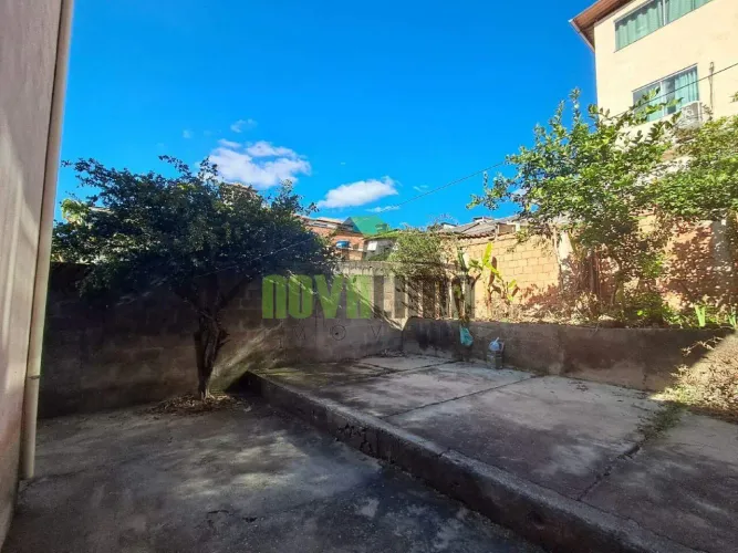 Casa 2 quartos para para aluguel em Cariocas, Nova Lima 90 m²