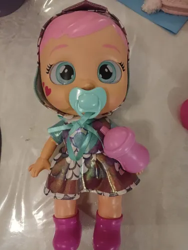 Vendo boneca Cry Baby