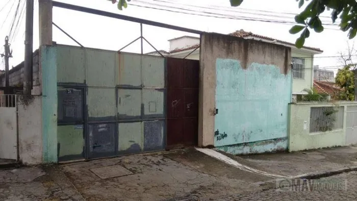 Galpão à venda, 301 m² por R$ 780.000,00 - Piedade - Rio de Janeiro/RJ