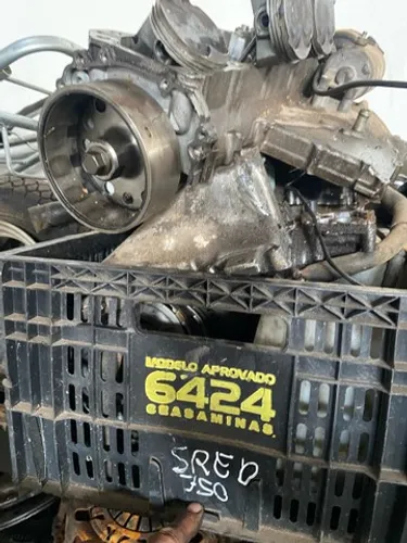 Peças motor srad 750 2000 tenho toda as peças interna motor