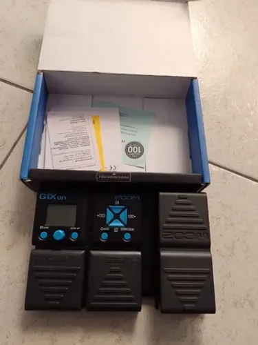 Pedaleira zoom g1xon novinha