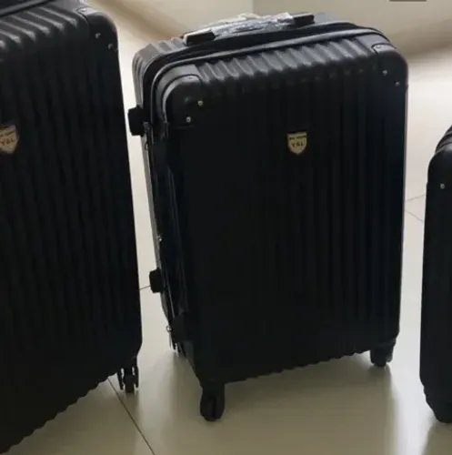 Malas para viagens nacionais e internacionais 