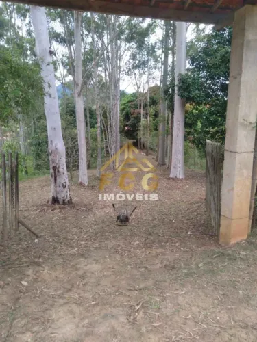 Mini Fazenda com Casa Sede lindo 48.000m² em Rio Bonito - RJ