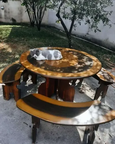 Conjunto de Mesa e Bancos de pedra ardósia