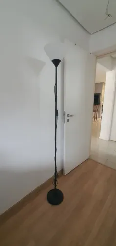 Luminária de piso