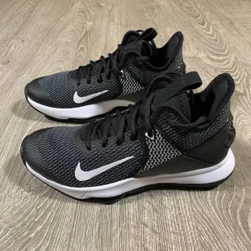 Tênis Nike LeBron James Witness 4 Preto Tamanho 40