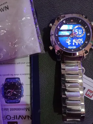 RELÓGIO DIGITAL NAVIFORCE PROVA D'ÁGUA 100