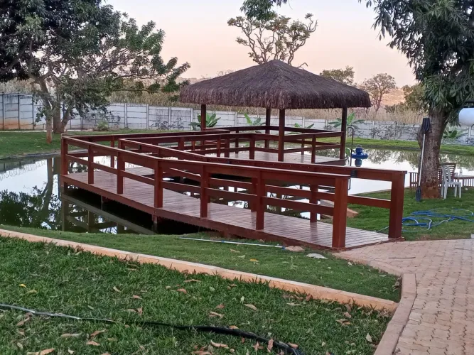 Serviços de carpintaria