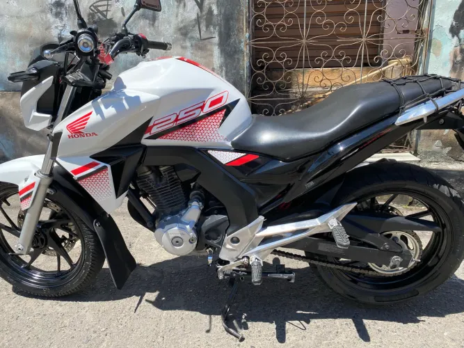 CB TWISTER 2022 ZERA!