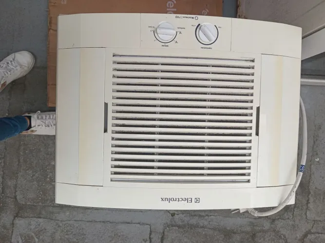 Ar condicionado de janela