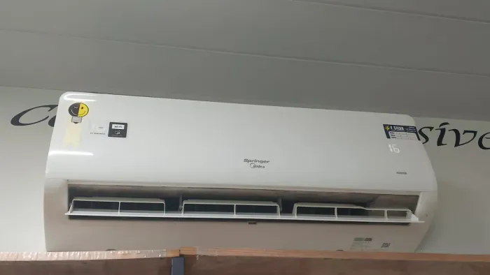 Ar condicionado inverter Midea 18.000 BTUs 