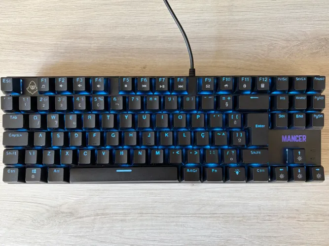 Teclado Mecânico Mancer Hot Swap